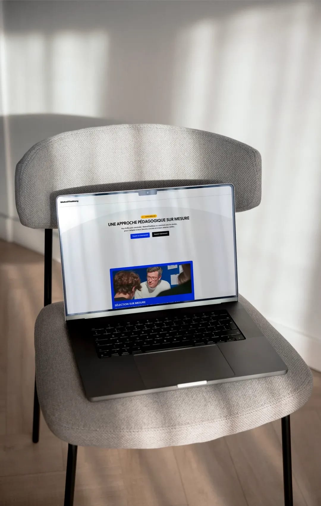 Mockup desktop du site web de WeAndTheMany